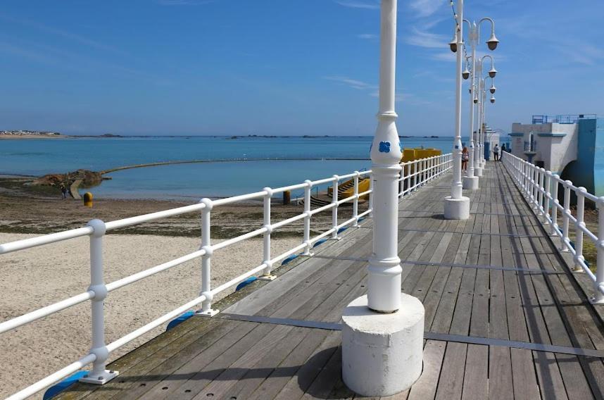 Runnymede Court Hotel Saint Helier Jersey Екстериор снимка