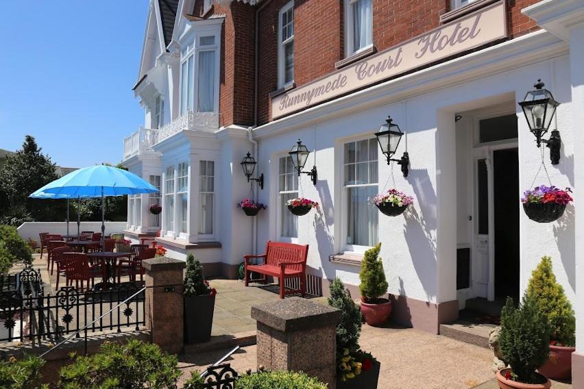 Runnymede Court Hotel Saint Helier Jersey Екстериор снимка