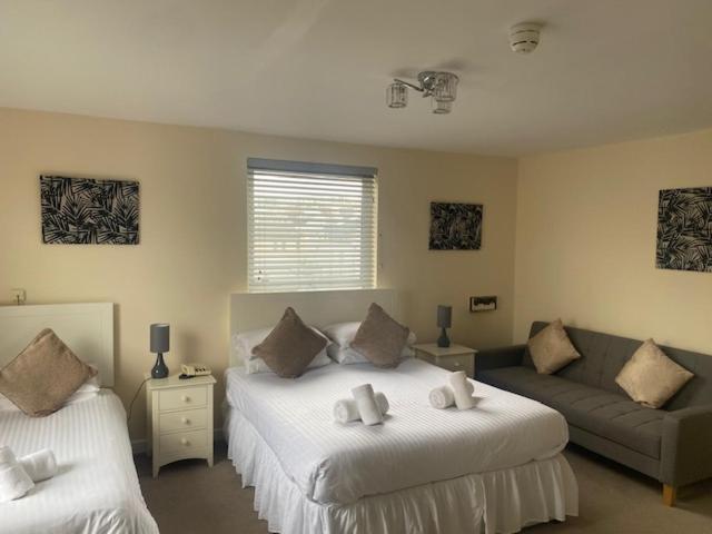 Runnymede Court Hotel Saint Helier Jersey Екстериор снимка