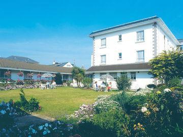 Runnymede Court Hotel Saint Helier Jersey Екстериор снимка